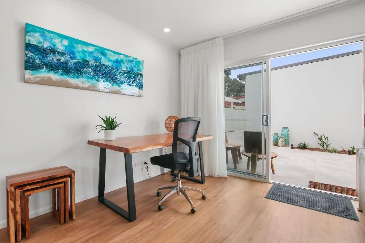 펜션 Lake House On Magellan 58 Ramsay Crescent Golden Beach